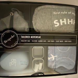 BESPOKE NY Menswear Set Scarf, Bracelet, Money Clip, Gloves, Socks NIB